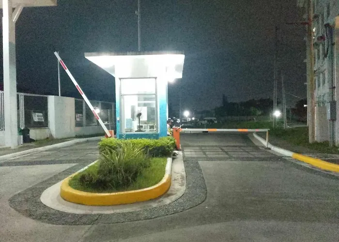 2 Bedroom In Amaia Steps Novaliches 4* Manila